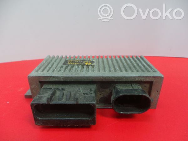 Renault Kangoo I Glow plug pre-heat relay 