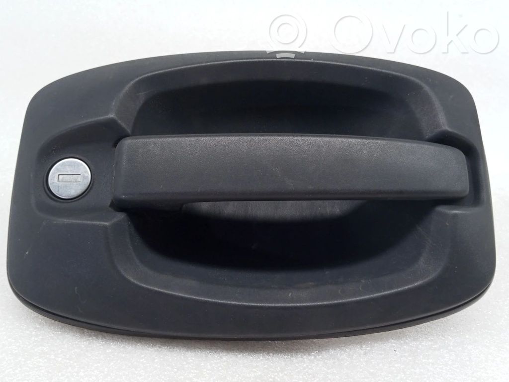 Manecilla externa puerta delantera   NU33009003