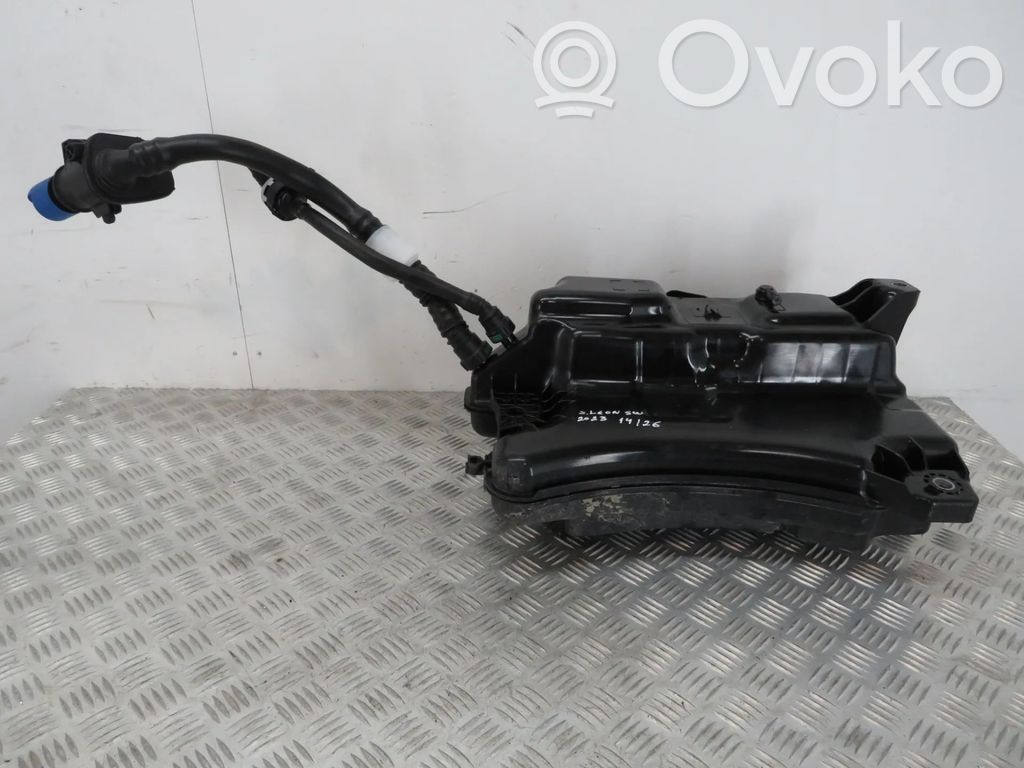 Reserva del líquido AdBlue   5Q0131877T,0444040022,5Q0131969E,5WA131877E
