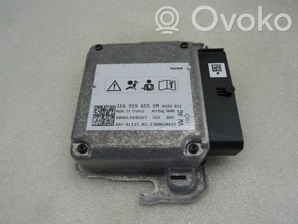 Seat Leon IV Airbag control unit/module 