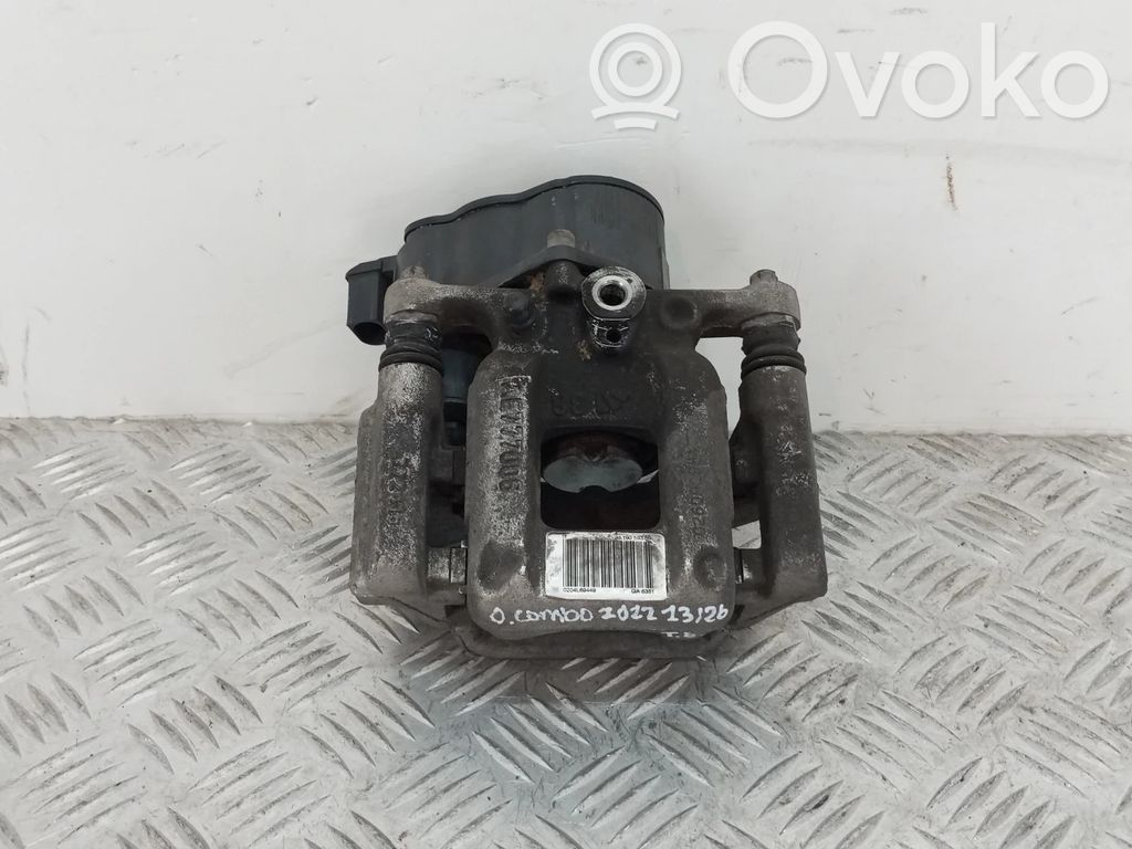 Opel Combo E Étrier de frein arrière