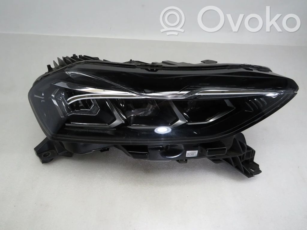 DS Automobiles 3 Crossback Lampa przednia 