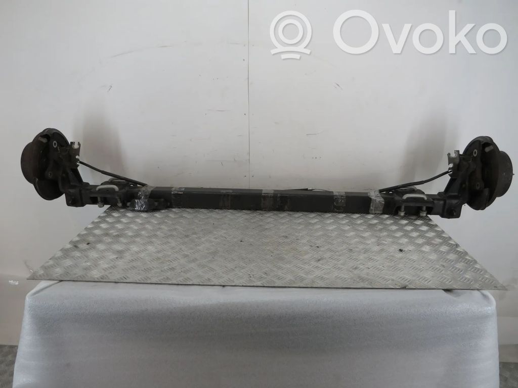 Eje trasero   01374253080