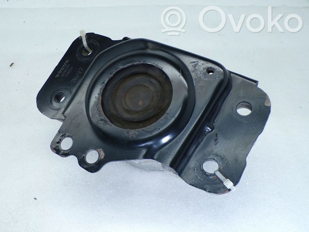 Volvo V60 Supporto della scatola del cambio 