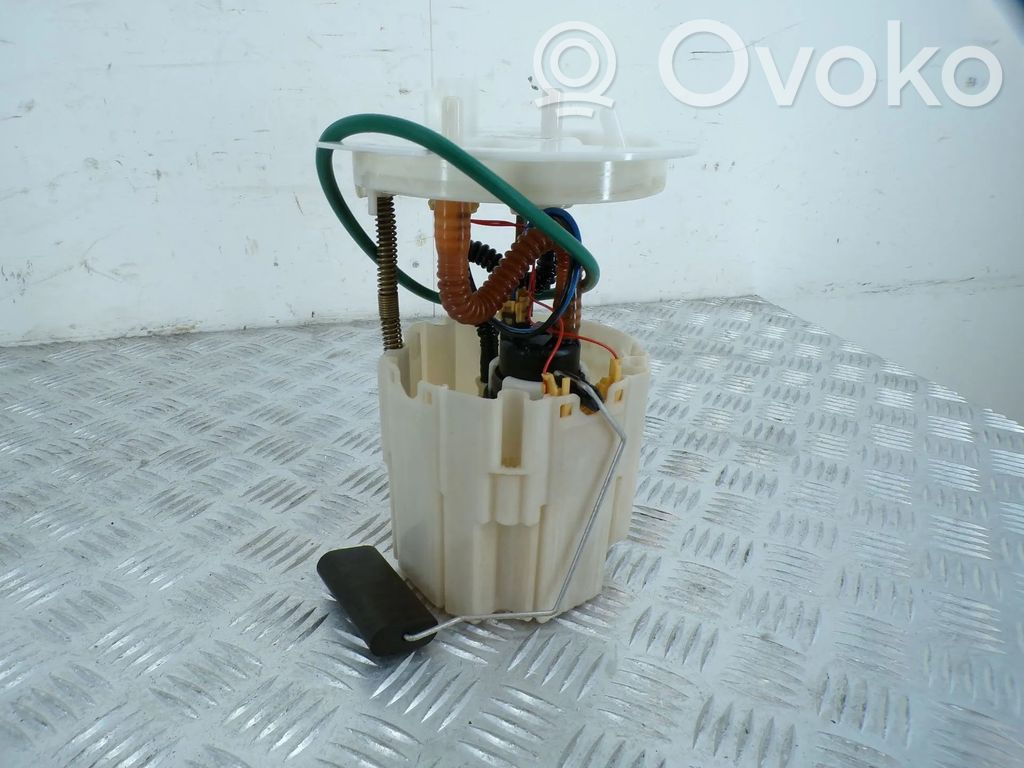 Volvo V60 Pompa carburante immersa 