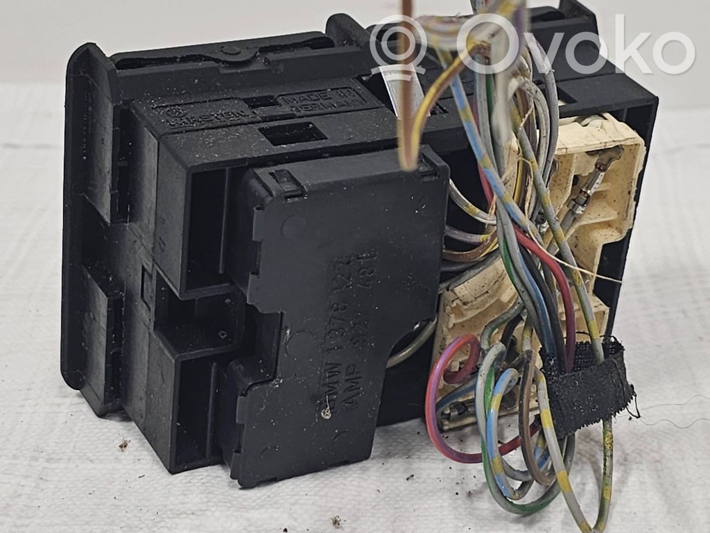 BMW 5 E34 Electric window control switch 