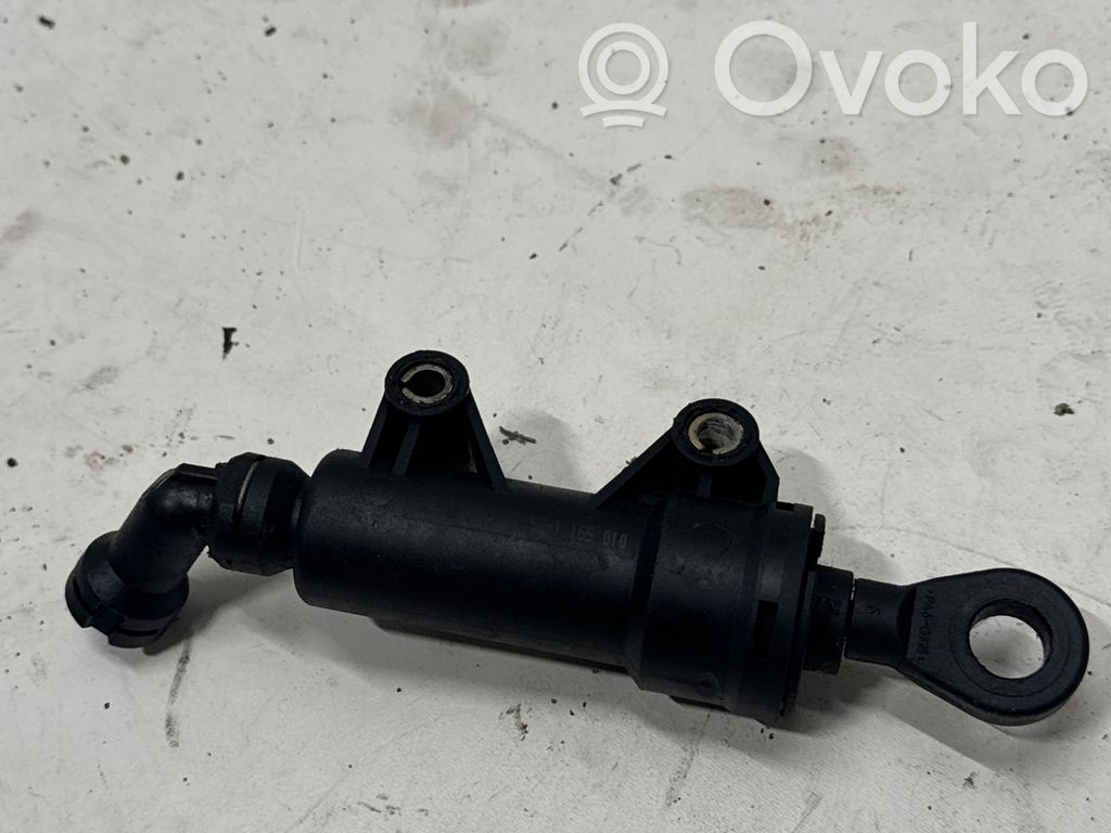 BMW 3 E46 Główny cylinder sprzęgła 