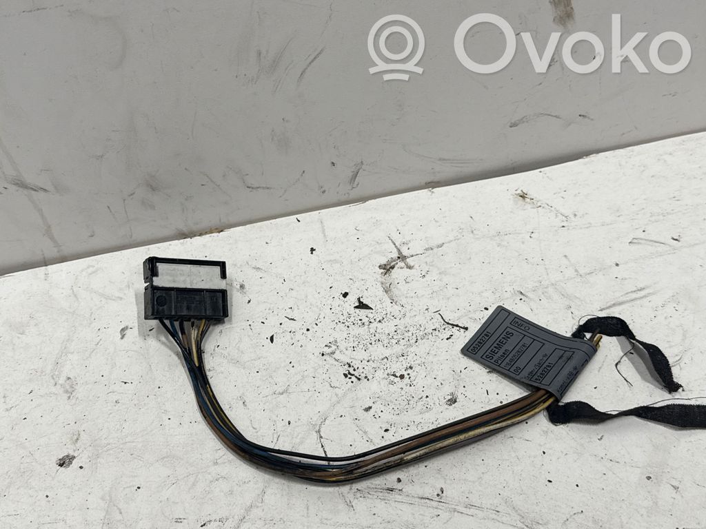 Moldura del asiento   8369702
