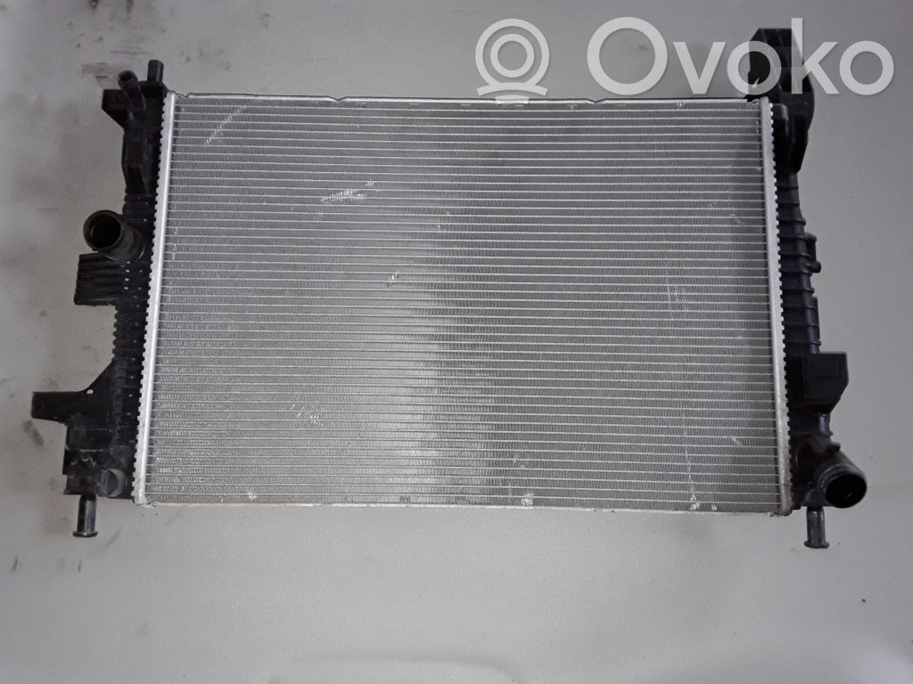 Ford Kuga II Dzesēšanas šķidruma radiators 