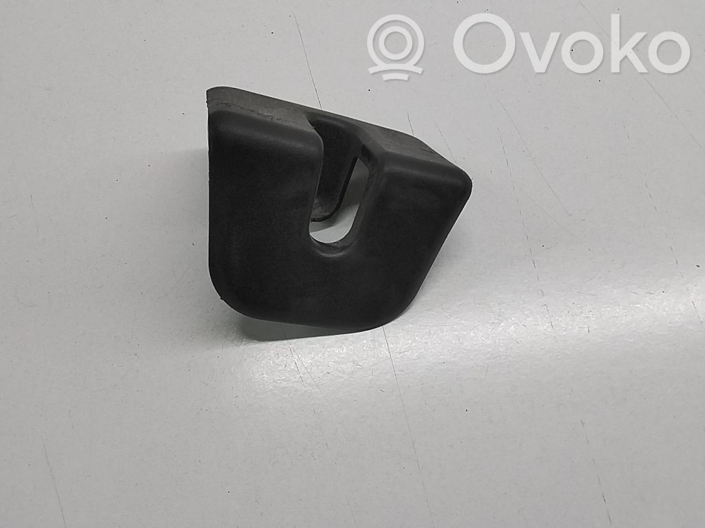 Suzuki Swace Tailgate/trunk side cover trim 