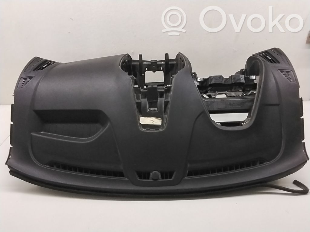 Ford Connect Panelis 