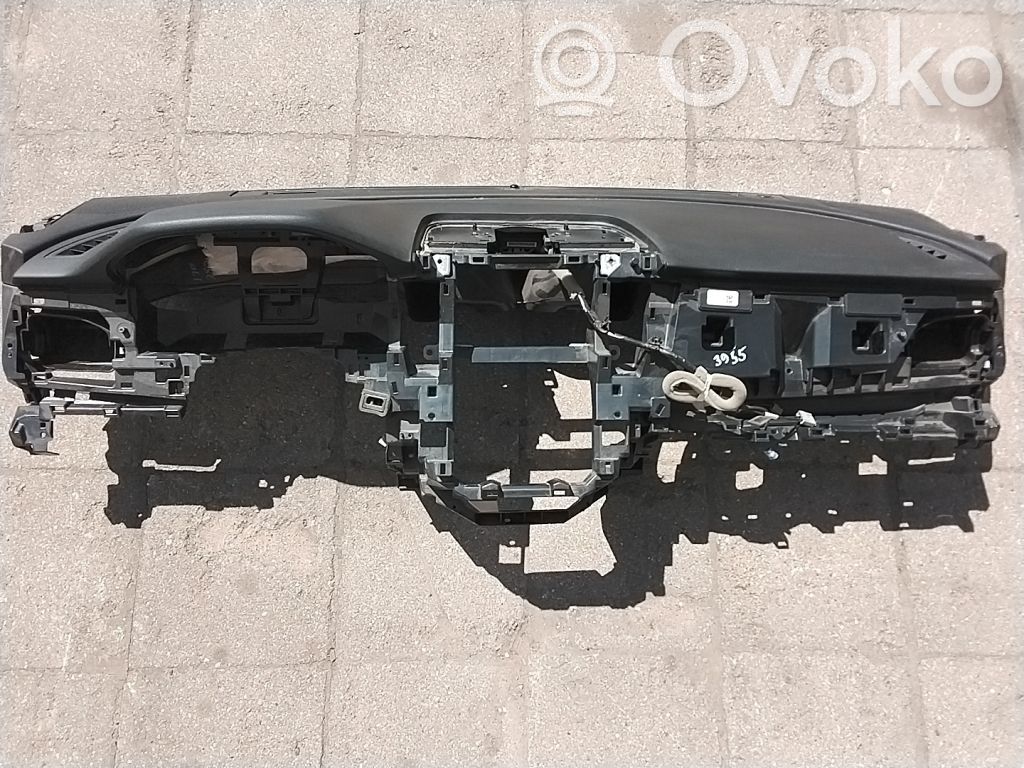 Cruscotto   66040AN00A