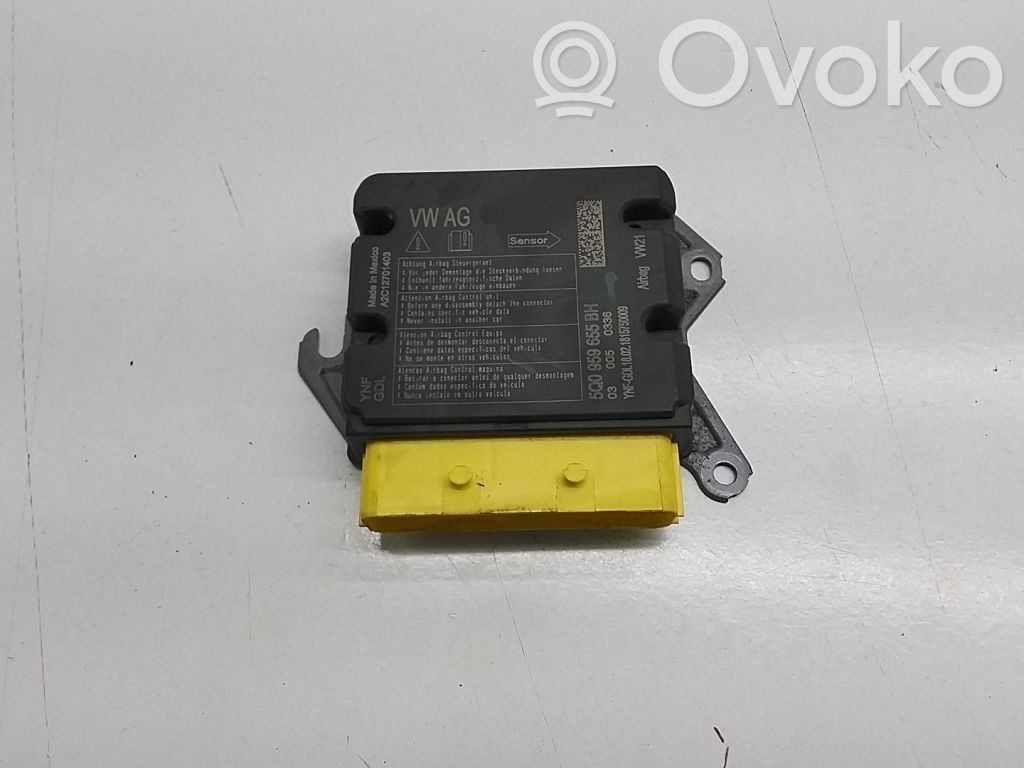 Volkswagen Tiguan Airbag control unit/module 
