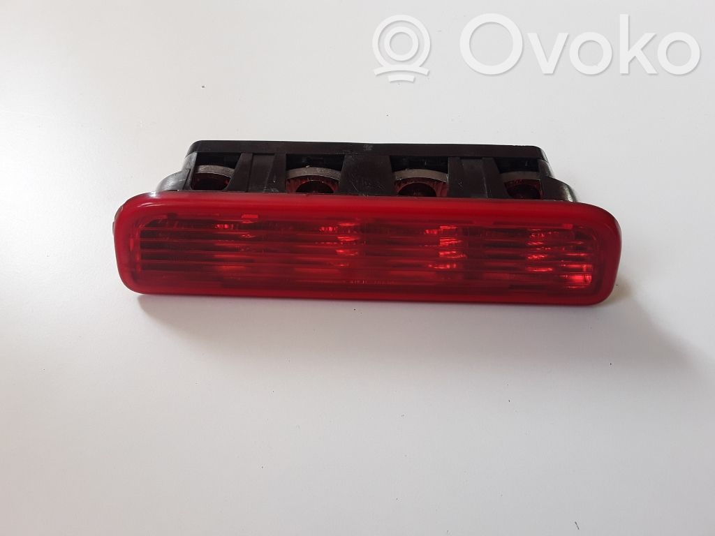 Citroen Nemo Third/center stoplight 