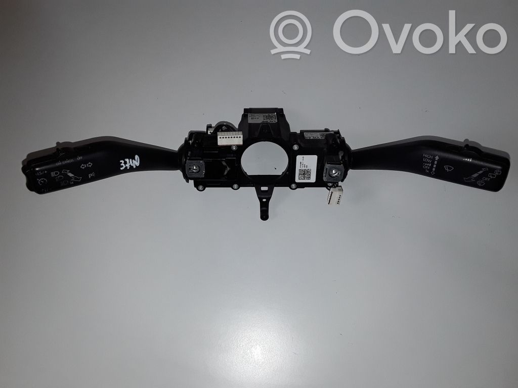 Skoda Octavia Mk2 (1Z) Interruptor/palanca de limpiador de luz de giro 