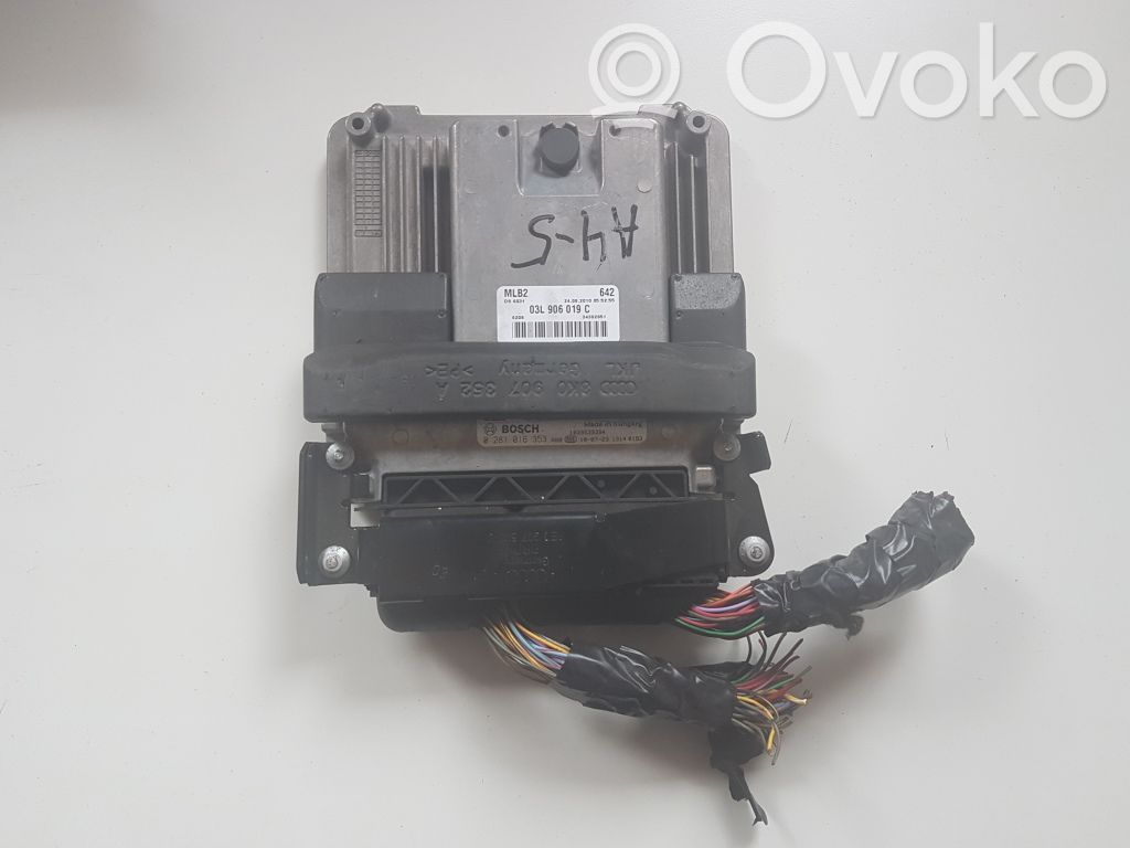 Audi A4 S4 B8 8K Engine control unit/module 