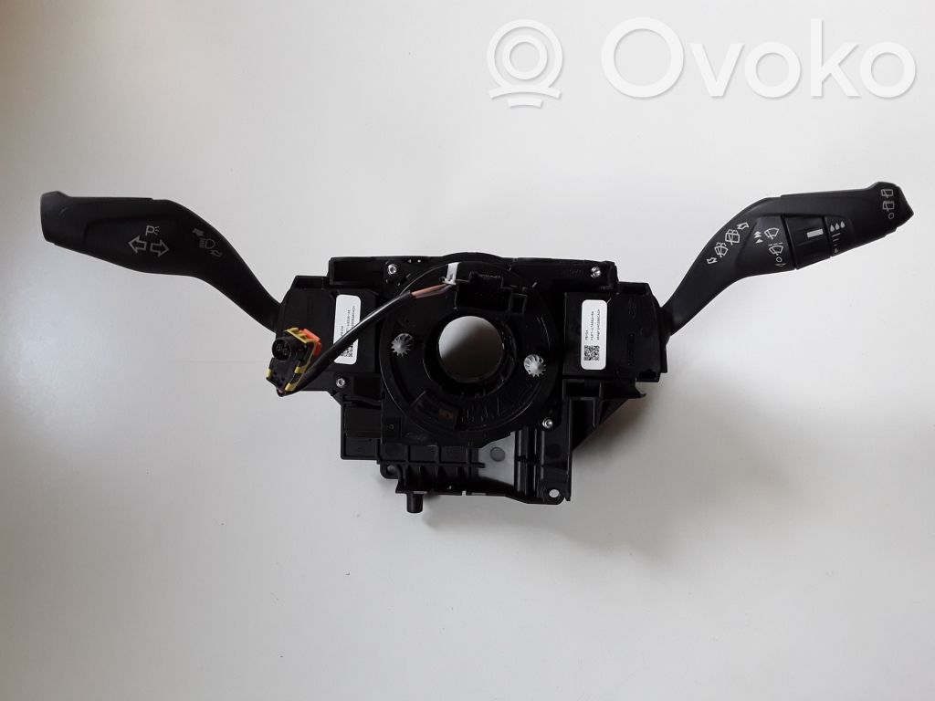Ford Focus Wiper turn signal indicator stalk/switch 
