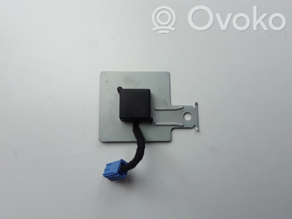 Mazda 6 Antenos stiprintuvas 