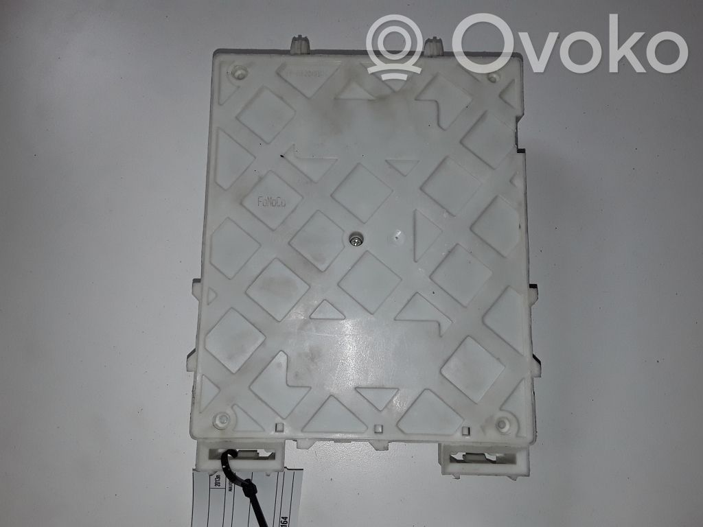 Volvo V40 Saugiklių blokas 