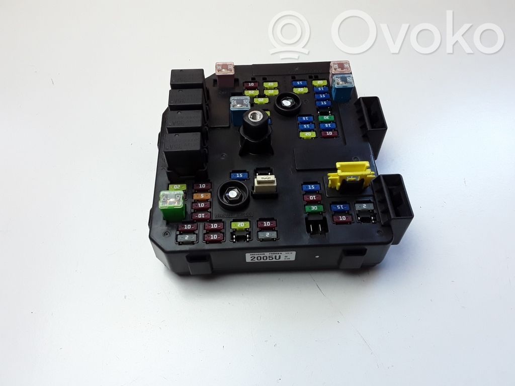 Opel Antara Fuse module 