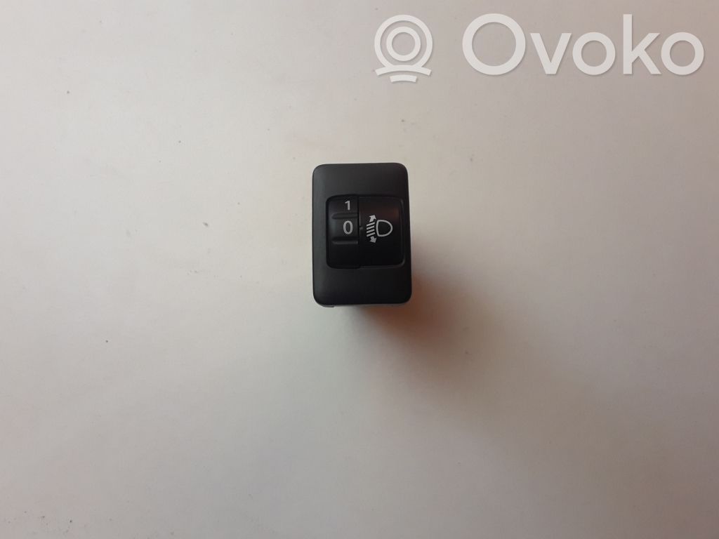 Mitsubishi Outlander Light switch 