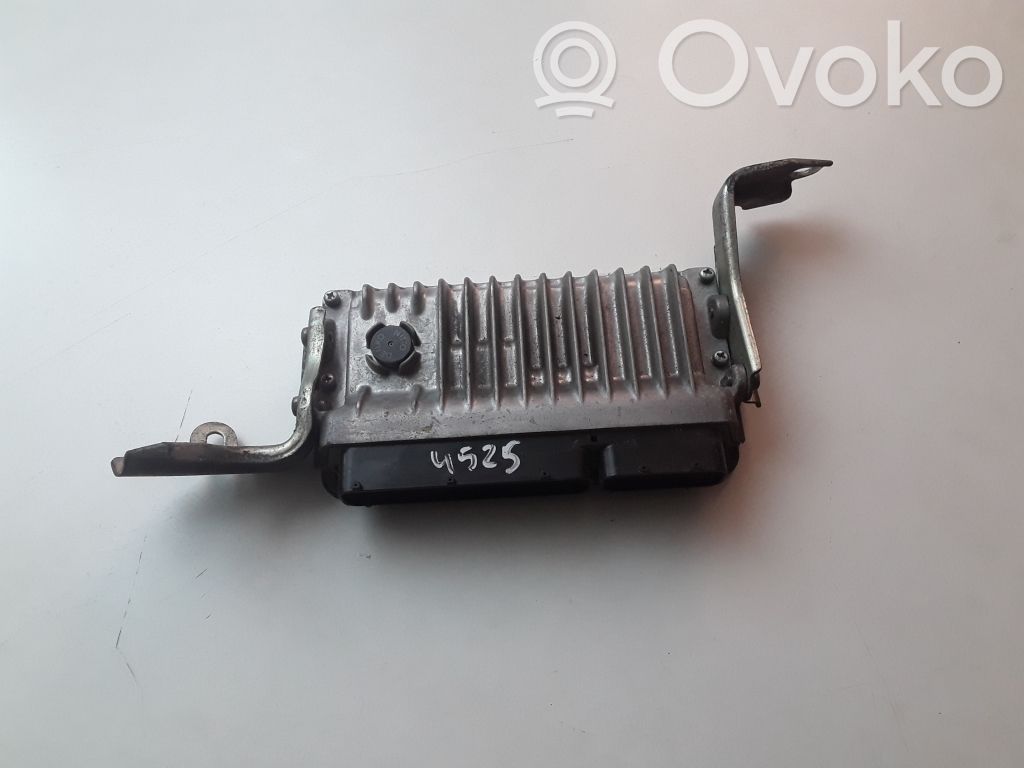 Toyota Auris E180 Engine control unit/module 
