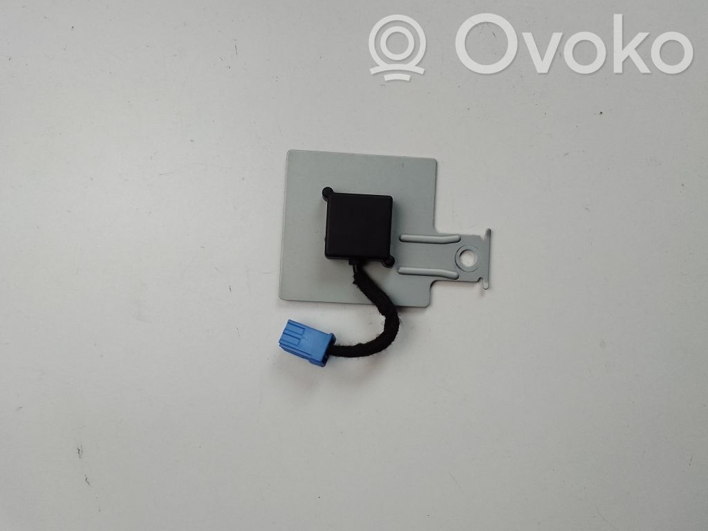 Mazda 6 Antenos stiprintuvas 