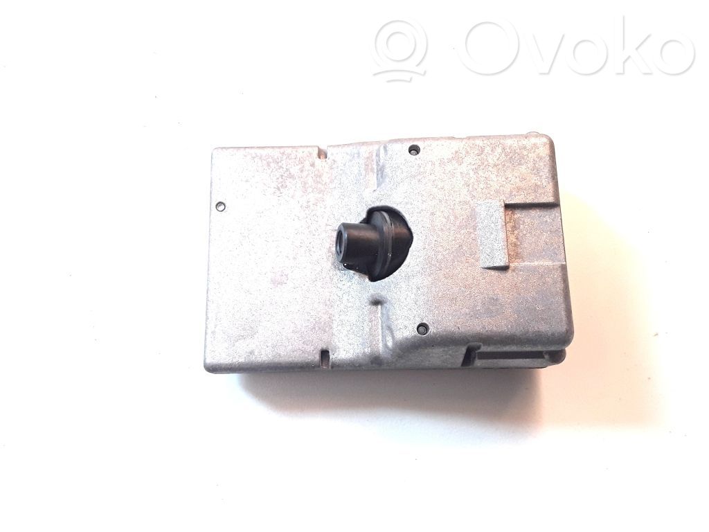 Opel Astra K Windshield/windscreen camera 
