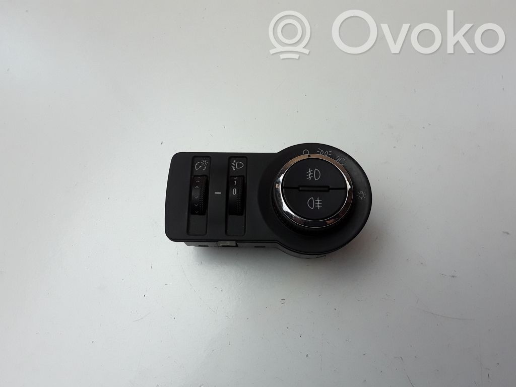 Chevrolet Orlando Interruptor de luz 