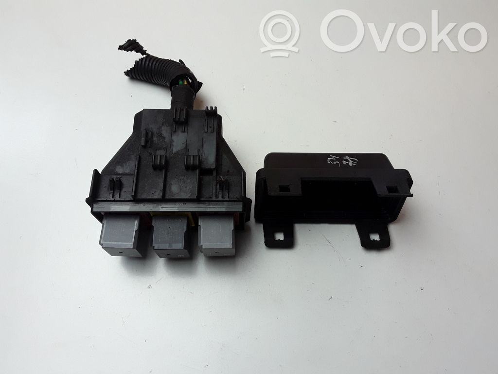 Chevrolet Orlando Fuse module 
