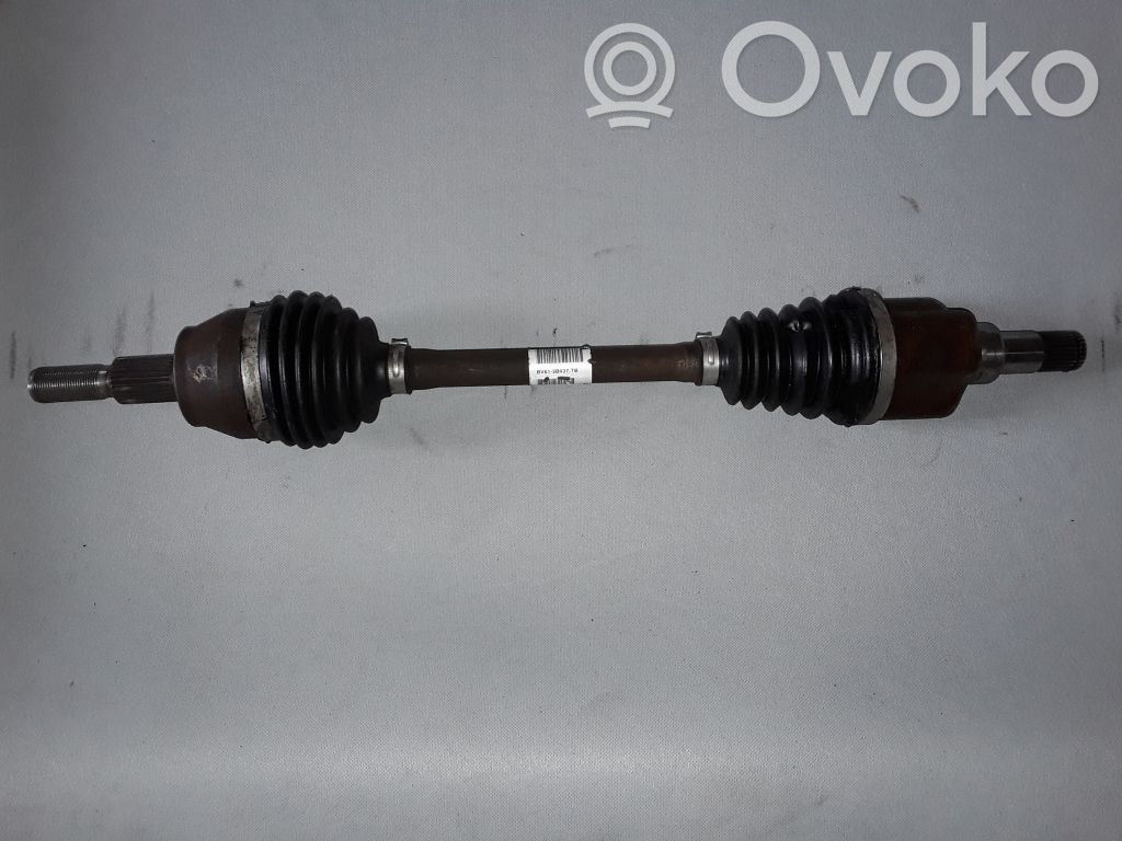 Ford Focus Priekinis pusašis 