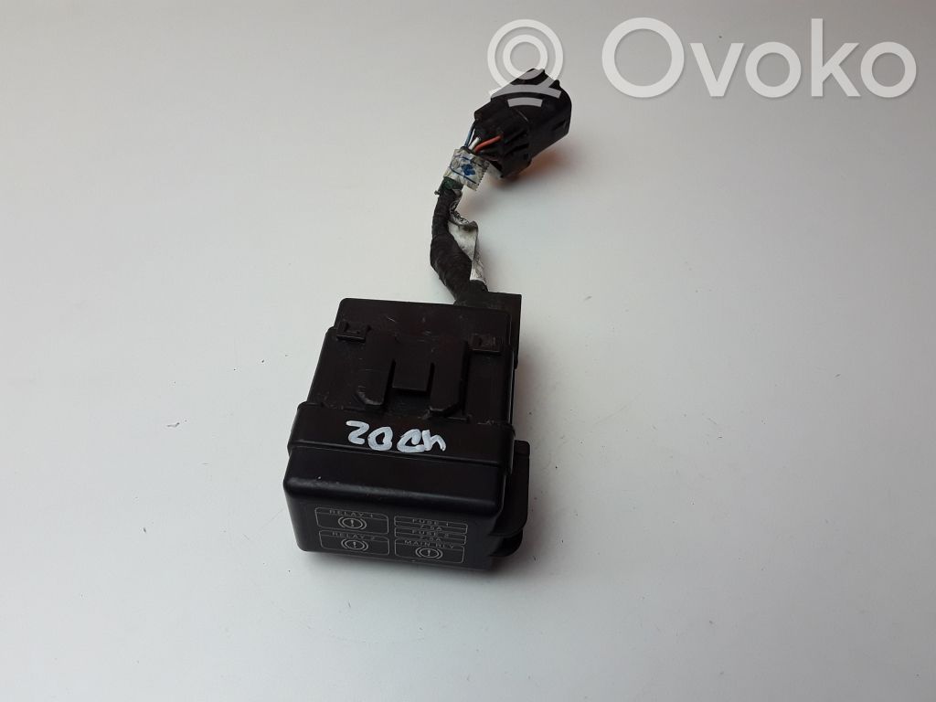 Mitsubishi Outlander Módulo de fusible 