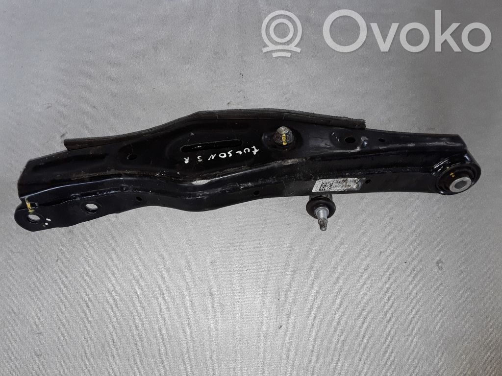 Hyundai Tucson TL Górny wahacz tylny 