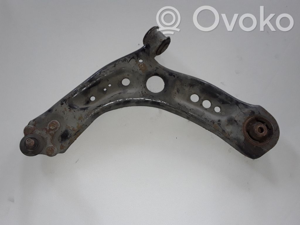 Volkswagen Golf VII Front lower control arm/wishbone 
