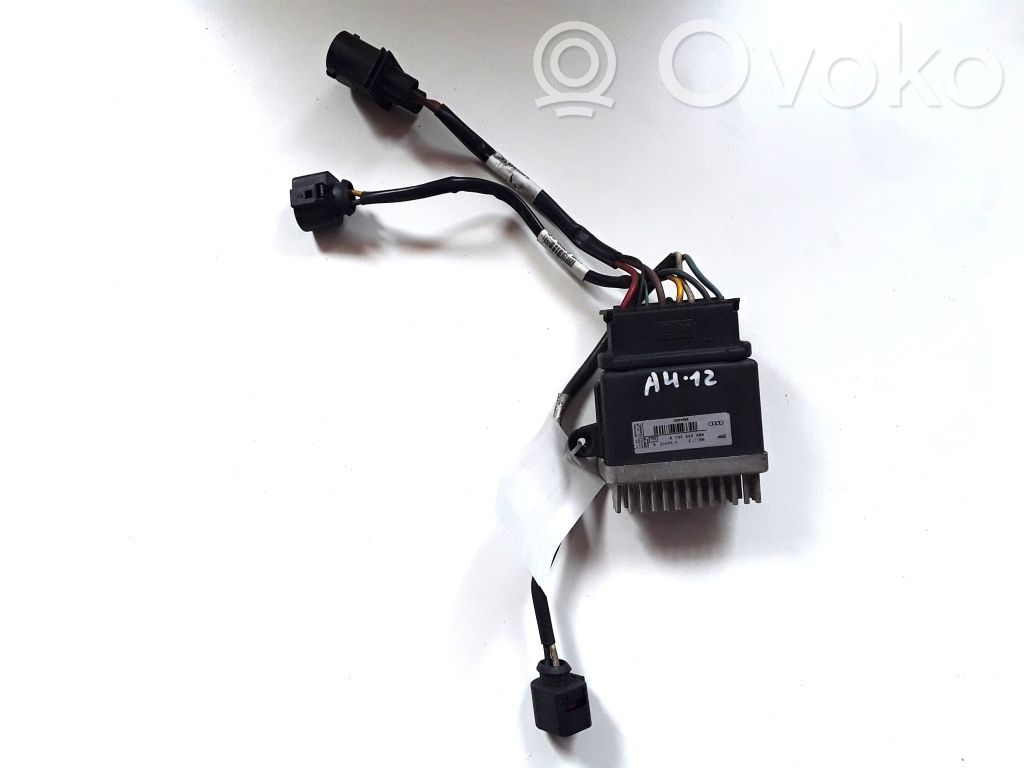 Audi A4 S4 B7 8E 8H Coolant fan relay 