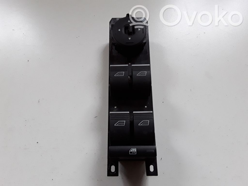 Ford Kuga II Interrupteur commade lève-vitre 
