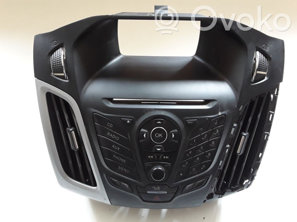 Ford Focus Head unit multimedia control 