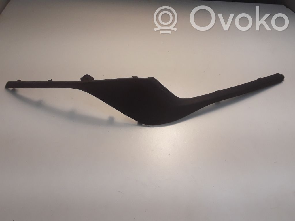 Volvo V40 Listón embellecedor del parachoques delantero 