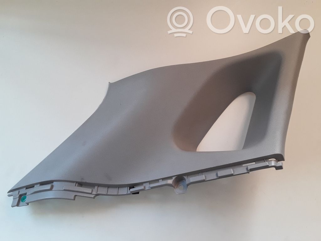Hyundai Kona I (D)pillar trim (top) 