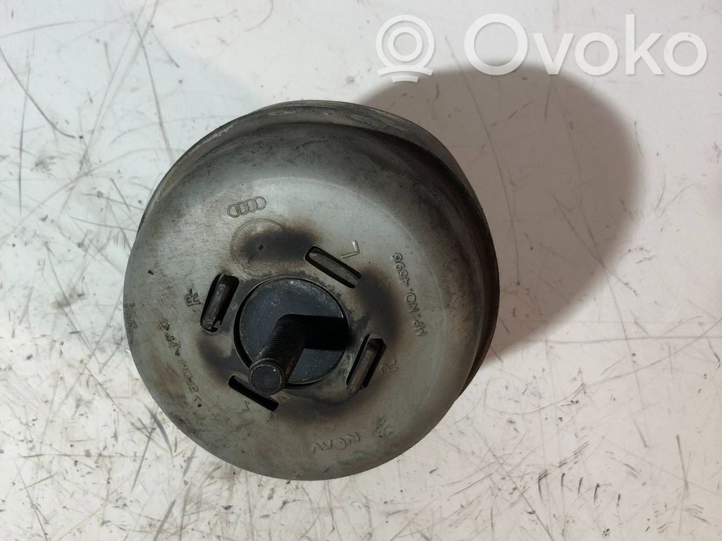 Engine mount bracket   MP4695,E560
