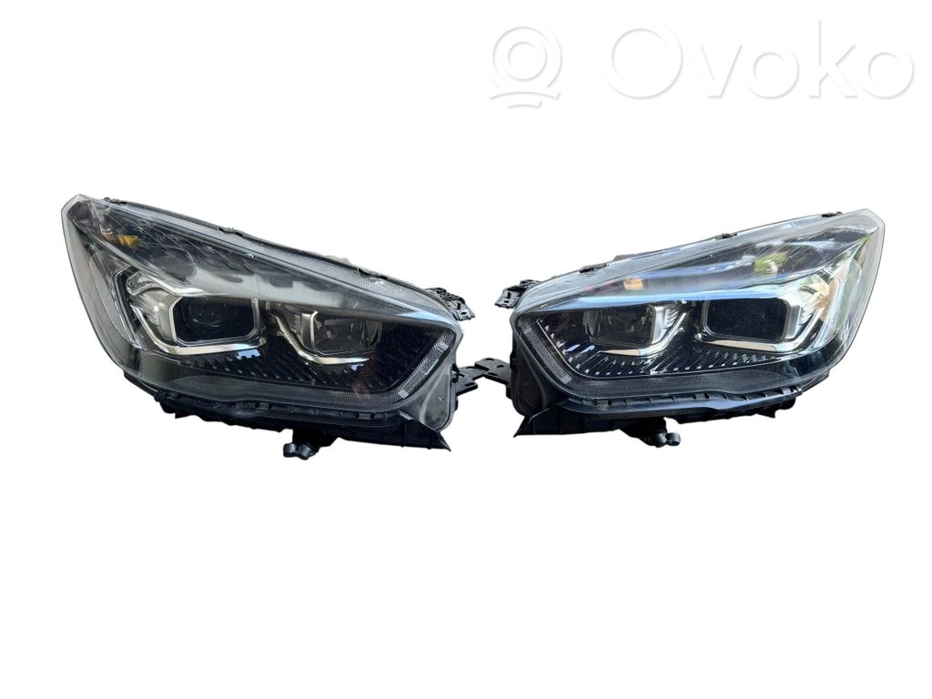 Ford Kuga II Scheinwerfer 