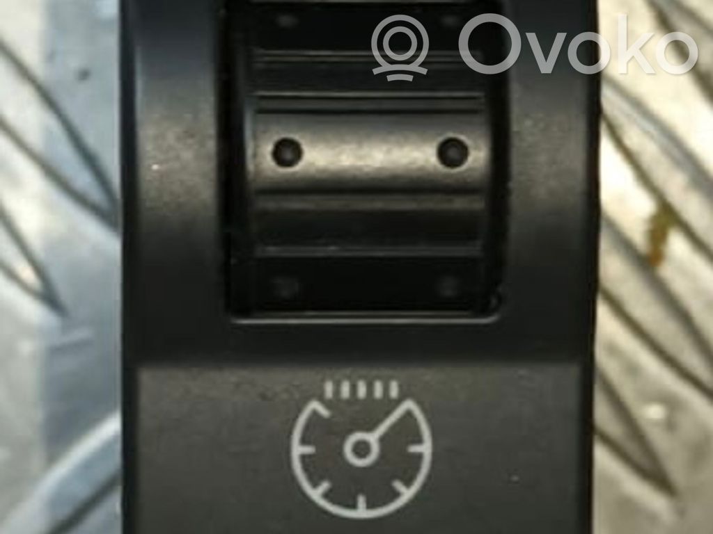 Panel lighting control switch   BP4K666R0