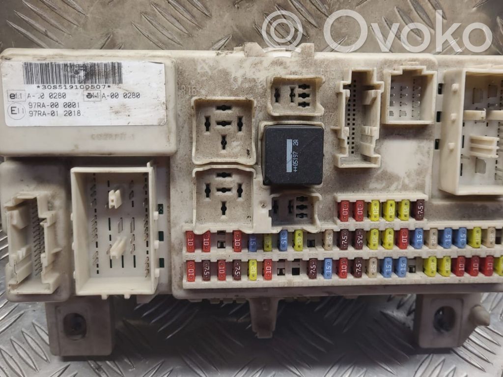 Saugiklių blokas   4MT514A073