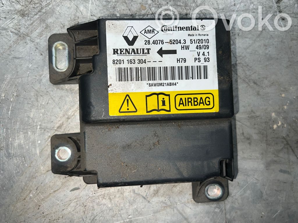 Dacia Duster Airbag control unit/module 