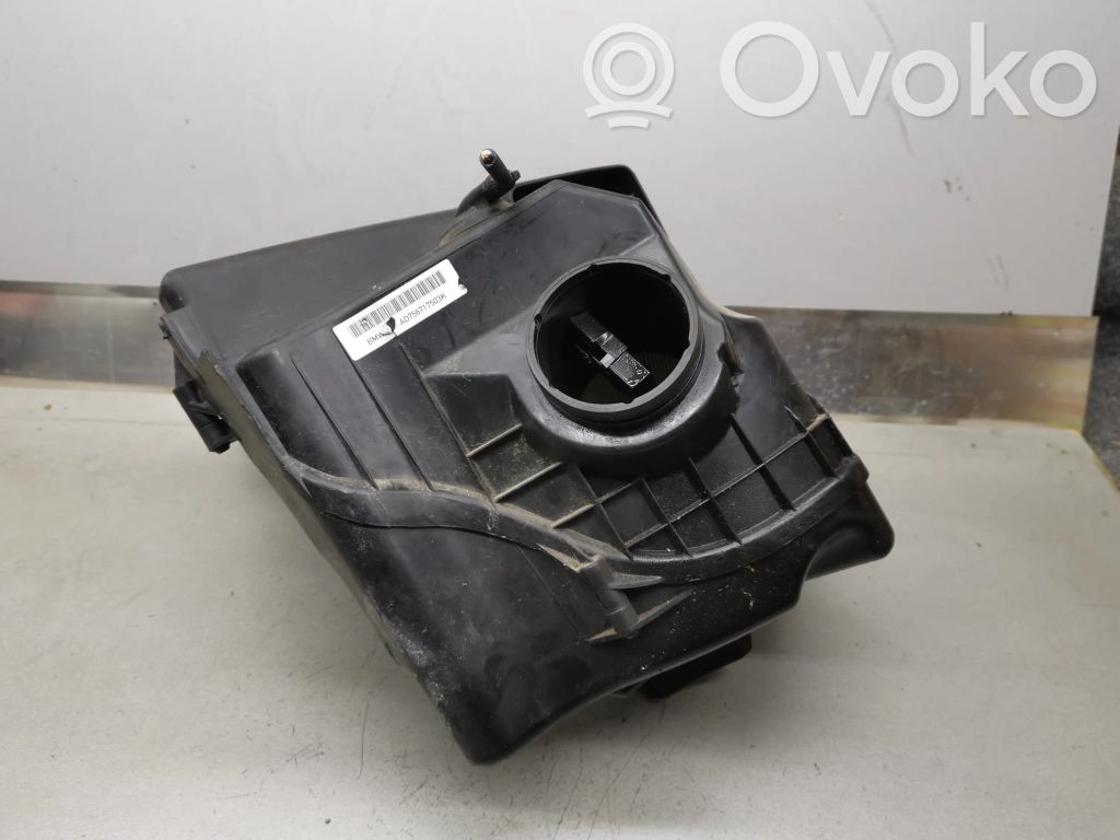 BMW 1 E81 E87 Luftfilterkasten 