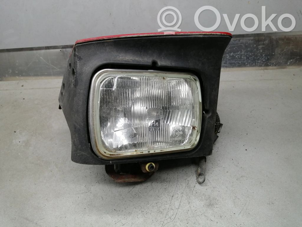 Mazda 323 F Headlight/headlamp 