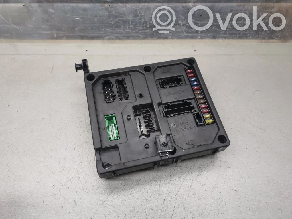 Volkswagen Sharan Módulo de fusible 