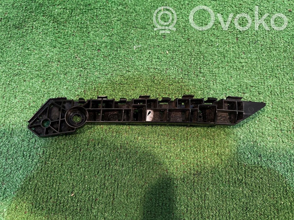 Subaru Outback (BS) Front bumper mounting bracket 