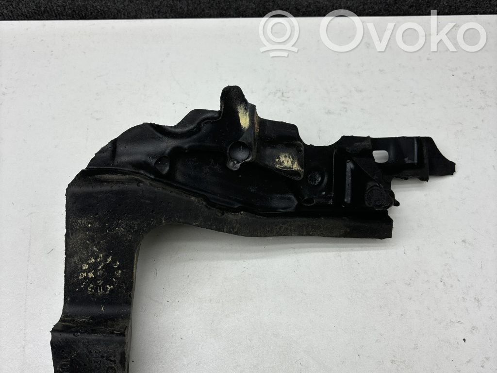Volvo V40 Element spumă suport bară față 