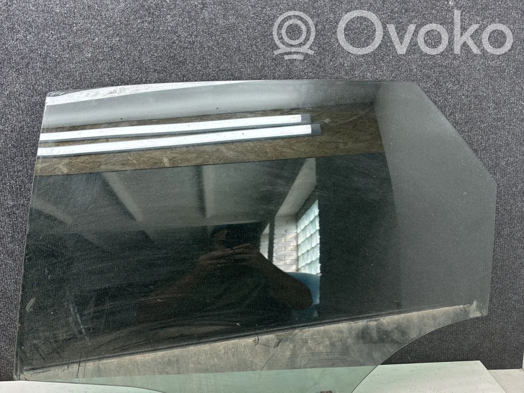 Citroen C4 II Luna de la puerta trasera 